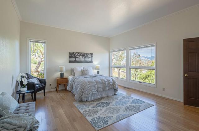 24935 Corte Poco, Salinas CA: https://media.crmls.org/mediaz/da5fd8cf-86b2-4b2e-b65d-e70a83975d0a.jpg