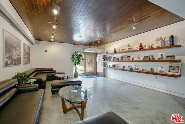 6001 Carlton Way, Los Angeles CA: https://media.crmls.org/mediaz/da6068fc-fa6a-470b-89f2-18ea0a082e23.jpg