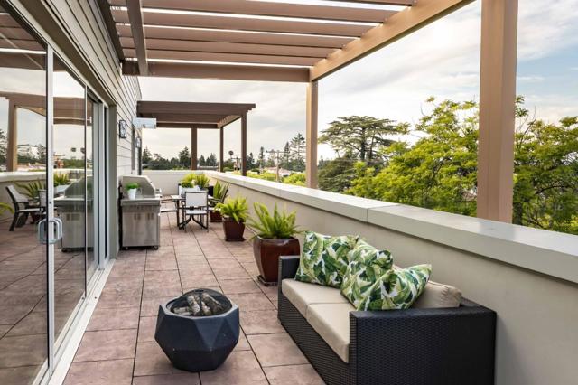 240 3rd Street, Los Altos CA: https://media.crmls.org/mediaz/da60cfb1-ad89-4f23-8583-2776f5825135.jpg