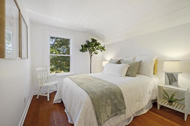 2551 Grant Street, Calistoga CA: https://media.crmls.org/mediaz/da61a8b5-3b51-434f-ae15-71d179f0e0bd.jpg