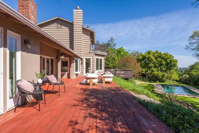50 Bear Gulch Drive, Portola Valley CA: https://media.crmls.org/mediaz/da627ca8-4295-4ccb-9913-6d4f0f06c360.jpg