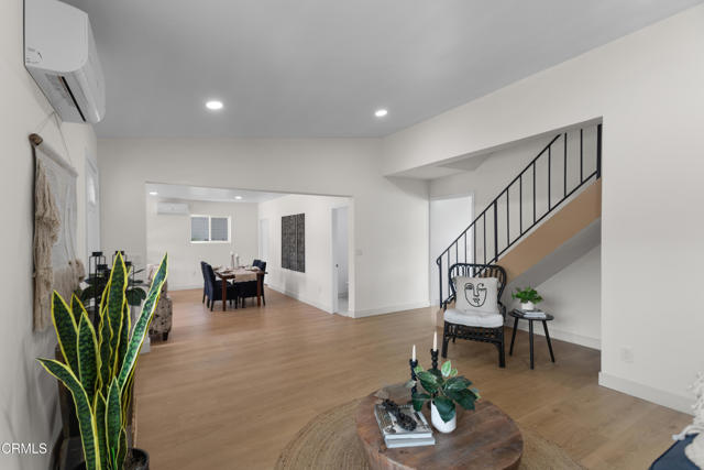 Detail Gallery Image 7 of 35 For 3955 Blackwood St, Thousand Oaks,  CA 91320 - 5 Beds | 3/1 Baths