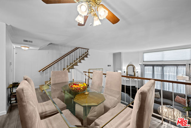 21901 Lassen Street, Chatsworth CA: https://media.crmls.org/mediaz/da63fbd1-32be-44d7-b681-4627cdff8645.jpg