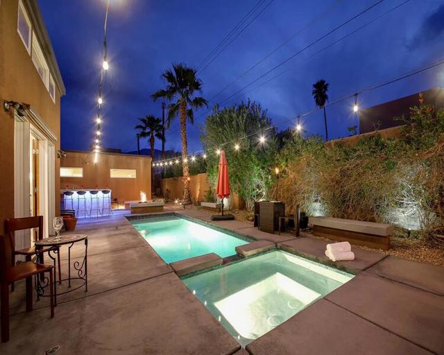 52883 Eisenhower Drive, La Quinta CA: https://media.crmls.org/mediaz/da6439f4-40fd-4442-bf4a-5fa8bd61521b.jpg