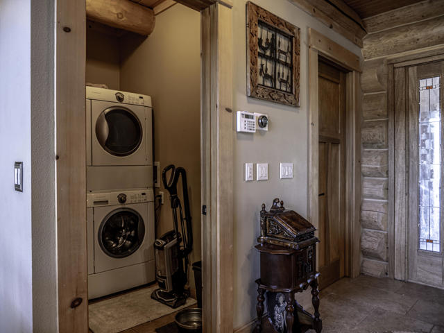 61072 Devils Ladder Road, Mountain Center CA: https://media.crmls.org/mediaz/da64b028-d64b-4623-9fc0-6c2b9f0e69fc.jpg