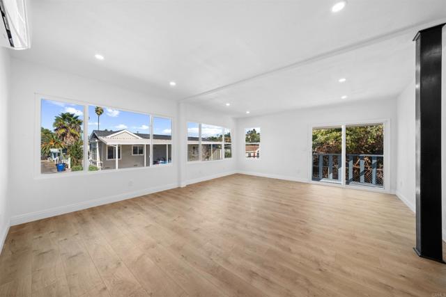 Detail Gallery Image 8 of 17 For 8968 Winter Gardens Blvd #4,  Lakeside,  CA 92040 - 3 Beds | 2 Baths