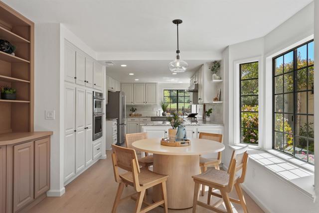 Detail Gallery Image 17 of 40 For 1240 Ladera Linda, Del Mar,  CA 92014 - 3 Beds | 2/1 Baths