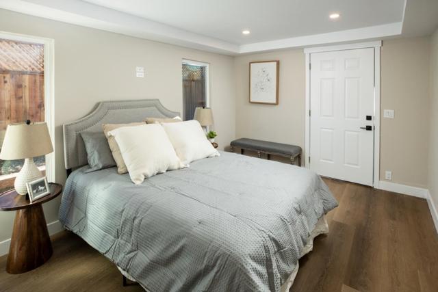 706 University Avenue, Los Altos CA: https://media.crmls.org/mediaz/da66d886-e0f3-41c4-a716-03eeb265078c.jpg