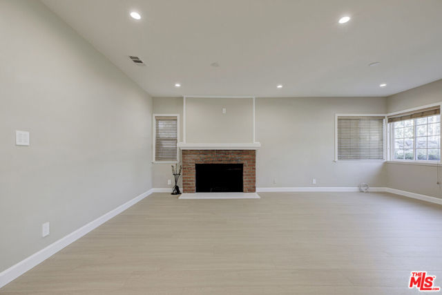 10529 Mount Gleason Avenue photo 11