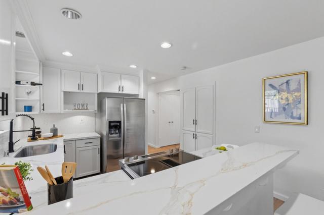 37640 Hyacinth St, Newark CA: https://media.crmls.org/mediaz/da670c90-5444-400f-a62d-0551af8465d5.jpg