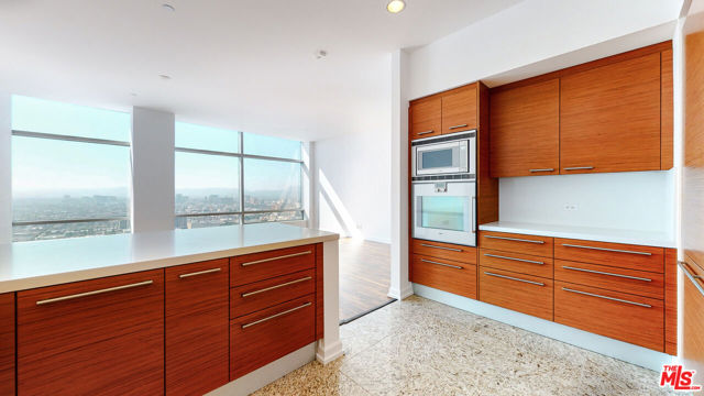 900 W Olympic Boulevard, Los Angeles CA: https://media.crmls.org/mediaz/da685044-7f0c-451e-822a-934bbd3d1948.jpg