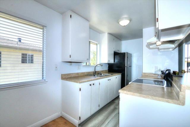 2241 Mann Avenue, Union City CA: https://media.crmls.org/mediaz/da687120-e482-4faf-b240-b3c57a3610fd.jpg