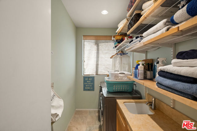4 Bed Home for Sale in Venice, California