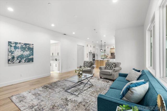 2196 Kirkcaldy Rd, Fallbrook CA: https://media.crmls.org/mediaz/da68a7e0-3bd4-4cf0-a672-96aa042dfe4f.jpg