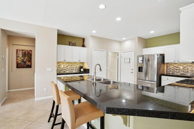 60519 Lace Leaf Court, La Quinta CA: https://media.crmls.org/mediaz/da691049-e4cf-4739-baa7-1b458c503eda.jpg