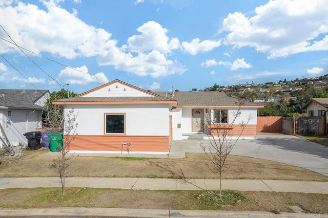Detail Gallery Image 6 of 32 For 5648 Hamill Ave, San Diego,  CA 92120 - 3 Beds | 2 Baths