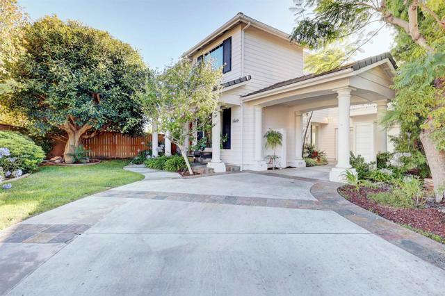 1649 Portside Place, San Marcos CA: https://media.crmls.org/mediaz/da6aab89-0bbe-437d-83de-3a91af39377c.jpg