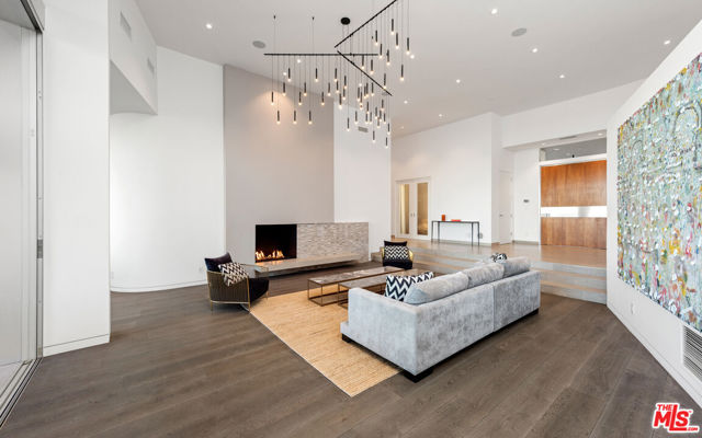 Drew Fenton | 9305 Nightingale Drive Los Angeles CA | MLS: 7240240