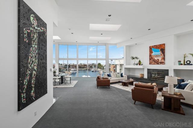 Image 7 of 50 For 25 Green Turtle Rd