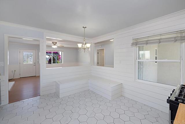 Detail Gallery Image 17 of 65 For 6447 Seascape Dr, San Diego,  CA 92139 - 4 Beds | 2 Baths