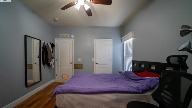 460 Pinefield, San Jose CA: https://media.crmls.org/mediaz/da6be012-fd45-4dee-9131-e9b4dc150a1a.jpg