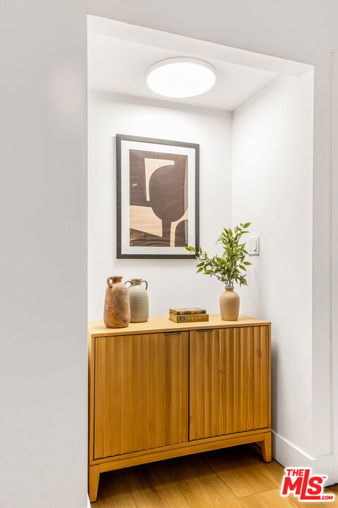 4804 La Villa Marina, Marina del Rey CA: https://media.crmls.org/mediaz/da6c88fd-dc9a-43a6-b6d0-464692464384.jpg