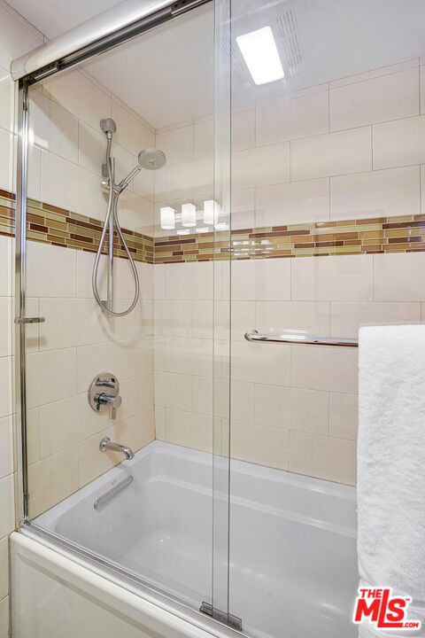 3 Bed Home for Sale in Los Angeles, California