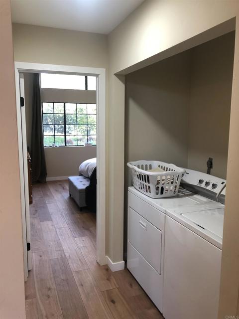 Detail Gallery Image 8 of 12 For 2861 Andover Ave, Carlsbad,  CA 92010 - 2 Beds | 2 Baths