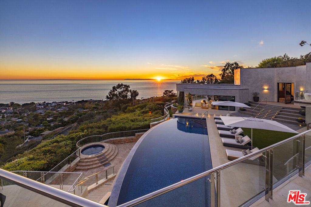 31401 Mar Vista Avenue, Laguna Beach, CA 92651