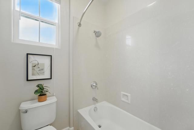 5109 Campion Drive, San Ramon CA: https://media.crmls.org/mediaz/da6d413a-201c-4a8f-a8e6-5b0fbcc70e4d.jpg