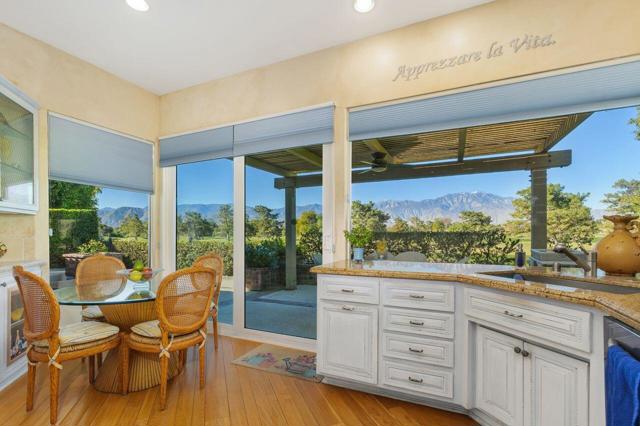 32 Colonial Drive, Rancho Mirage, CA 92270