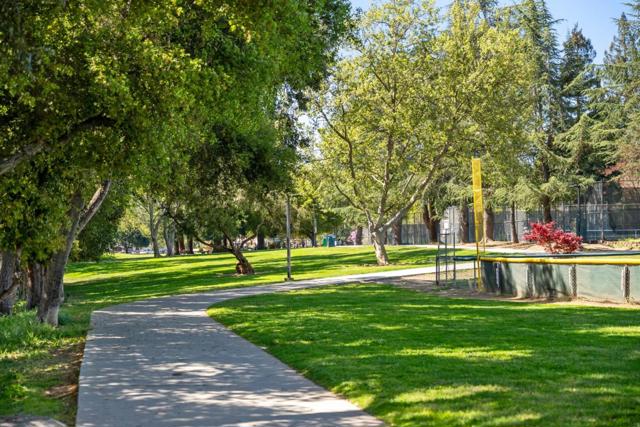 16100 Shannon Road, Los Gatos CA: https://media.crmls.org/mediaz/da709006-96d3-4d38-9831-9c03ab82ecec.jpg