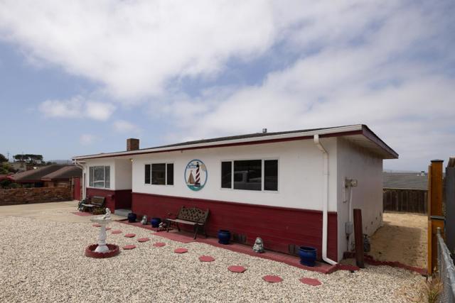 1609 Soto Street, Seaside CA: https://media.crmls.org/mediaz/da70f3d3-5339-40c7-841f-07574bedbb00.jpg