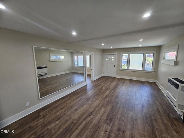 Detail Gallery Image 5 of 24 For 851 N Rampart Bld, Los Angeles,  CA 90026 - 2 Beds | 1 Baths