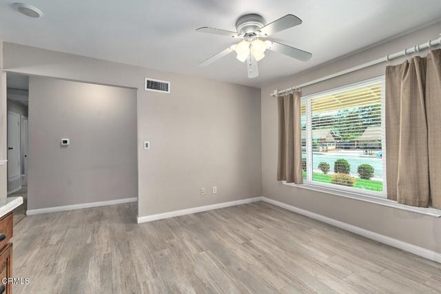 1209 Rosewood Avenue, Camarillo CA: https://media.crmls.org/mediaz/da71bc4c-06a6-4104-a8e7-0251eaf113ba.jpg