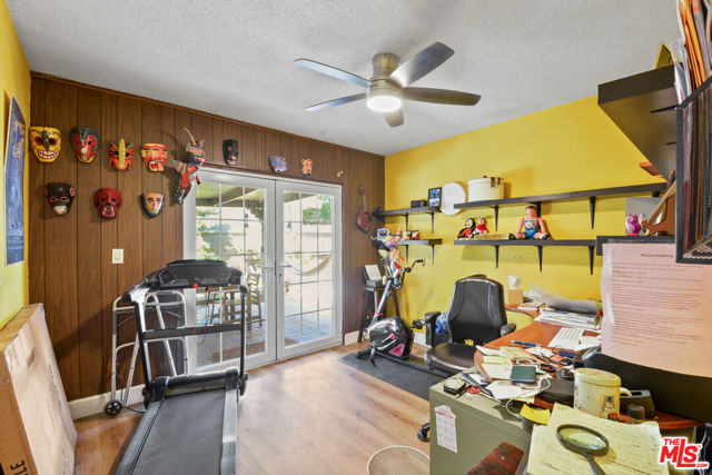 10039 La Rosa Drive, Temple City CA: https://media.crmls.org/mediaz/da725f20-9bfc-4e98-8d30-9d2f3b52748b.jpg