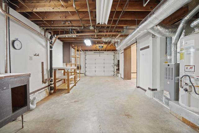 78 Seacliff Avenue, Daly City CA: https://media.crmls.org/mediaz/da73d0ac-e209-4fe4-bc7f-fef98044b073.jpg