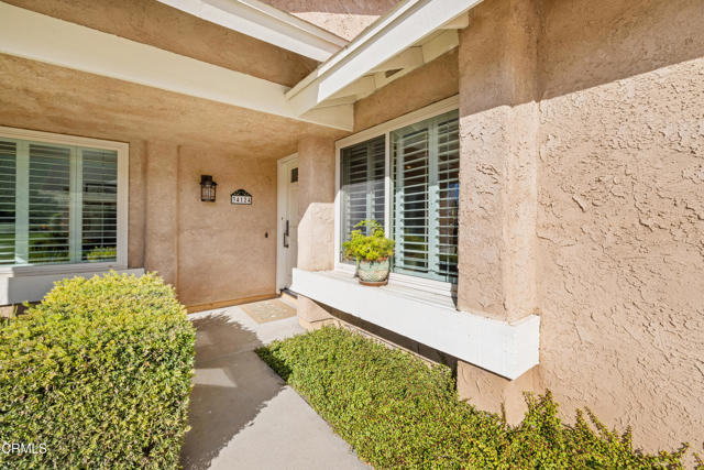 34124 Village 34, Camarillo CA: https://media.crmls.org/mediaz/da73f592-b10b-44c1-97da-bbb9db52aa1a.jpg
