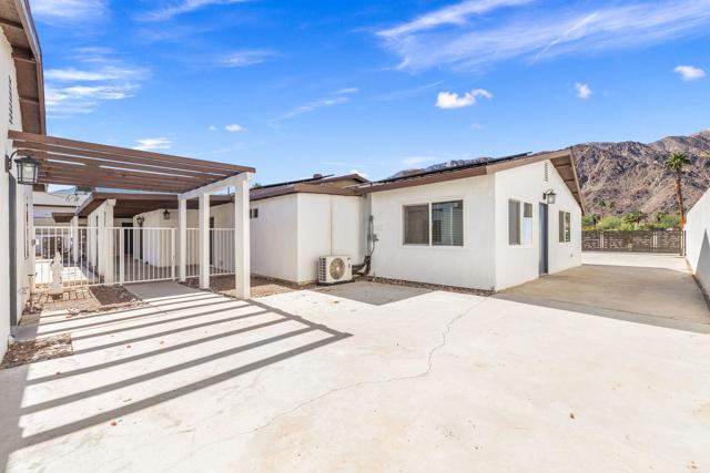 Image 21 of 76 For 51480 Avenida Obregon  B