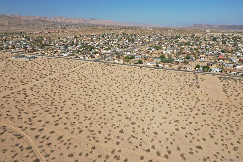 MLS #250043070SD image #10