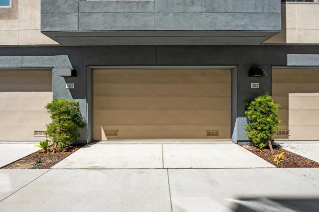 718 Eppleton Lane, Foster City CA: https://media.crmls.org/mediaz/da748ea4-1509-437b-8b83-ab74061fa2a3.jpg