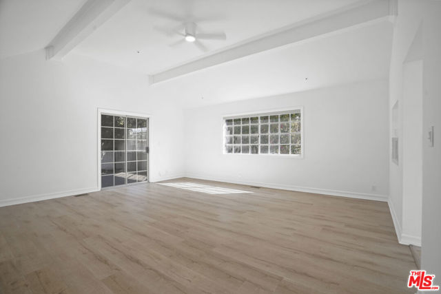 31763 Cottontail Lane, Malibu CA: https://media.crmls.org/mediaz/da74a889-7f38-461c-8bcb-87598fd949ce.jpg