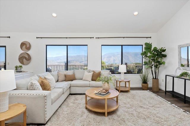 Detail Gallery Image 12 of 56 For 13584 Mcnally Rd, Valley Center,  CA 92082 - 4 Beds | 3 Baths