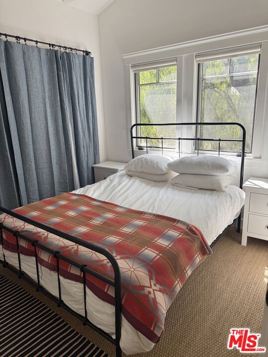 220 France Circle, Ojai CA: https://media.crmls.org/mediaz/da74bd21-f987-40ef-990c-3e059919abaf.jpg