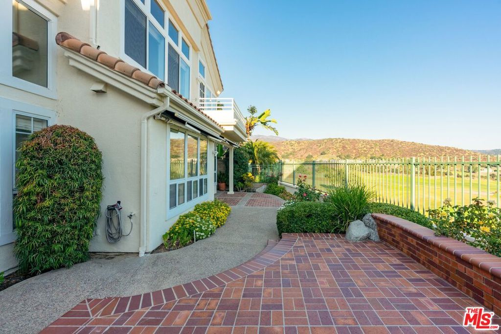 Da772067 C135 4f7d 8720 Aa3d8e5716b6