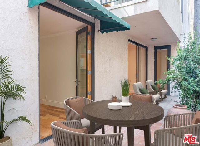 1250 S Beverly Glen Boulevard, Los Angeles CA: https://media.crmls.org/mediaz/da77e597-0ff6-48d0-bcff-241a55e9875d.jpg
