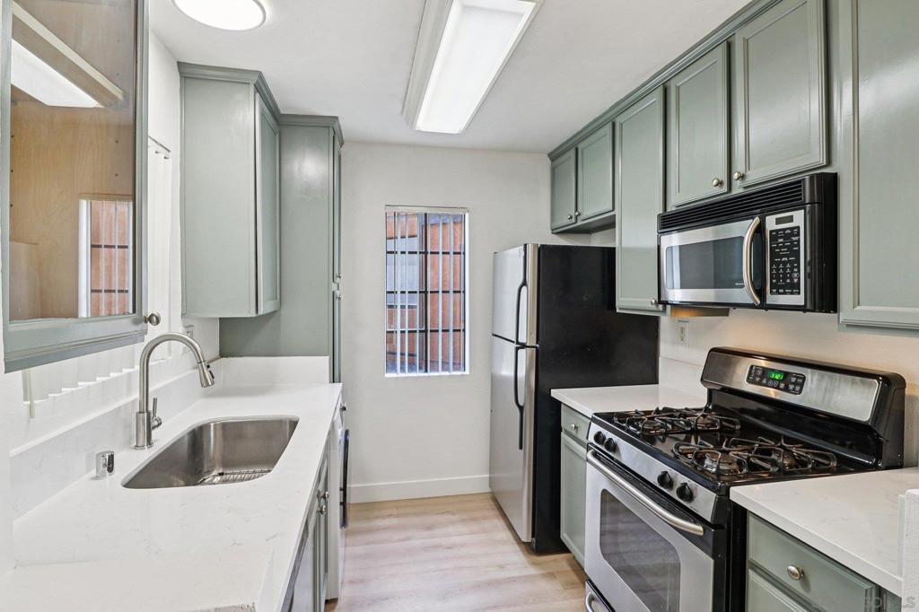 10611 Dabney Dr - photo 2