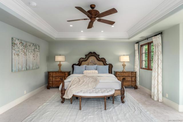 1038 E Ave, Coronado CA: https://media.crmls.org/mediaz/da7c4675-601e-4465-9121-b0135d53b7b9.jpg