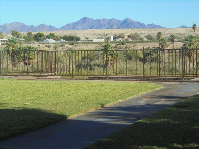 654 Riviera Dr., Blythe CA: https://media.crmls.org/mediaz/da7db1ae-af28-4675-bff9-b451820cba03.jpg