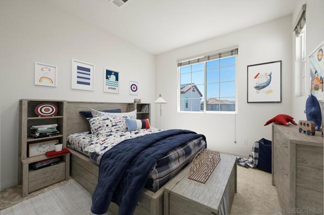 1718 Santa Ivy Ave, Chula Vista CA: https://media.crmls.org/mediaz/da7f8a8f-b7e7-456e-b83a-23bb5c6e713a.jpg